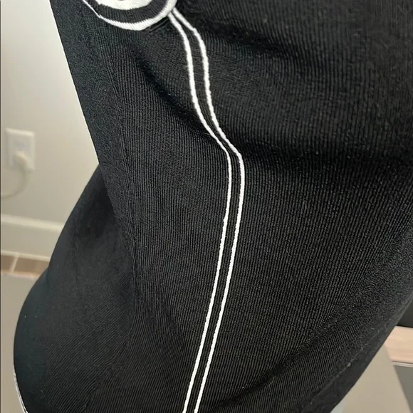 Belldini Black Fitted Sleeveless Polo Tank Top - Picture 4 of 6